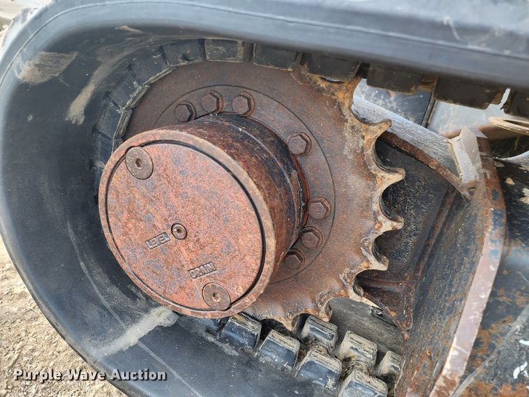 image for item JW9954 2013 John Deere 27D  mini excavator