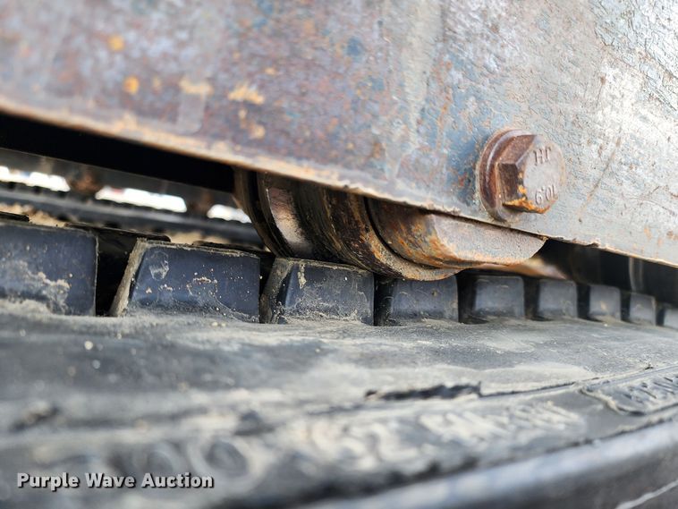 image for item JW9954 2013 John Deere 27D  mini excavator