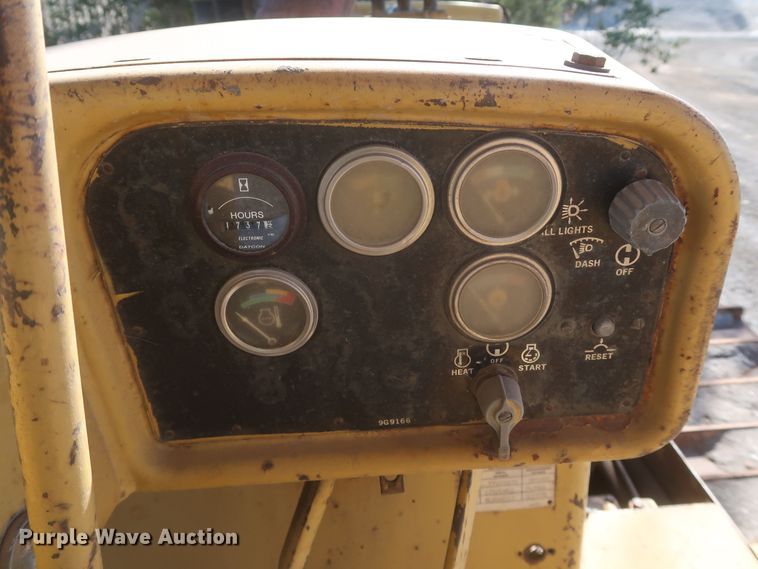 image for item JX9230 1984 Caterpillar D8K  crawler tractor
