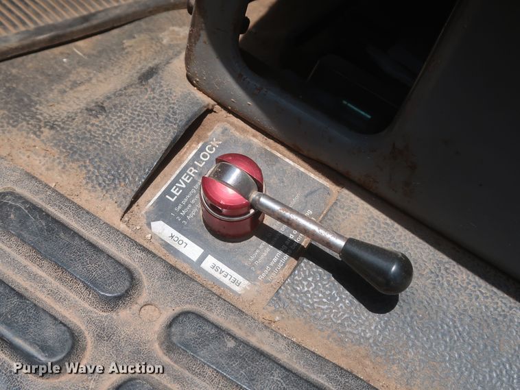 image for item JX9232 1998 Chevrolet C7500  fuel / lube truck