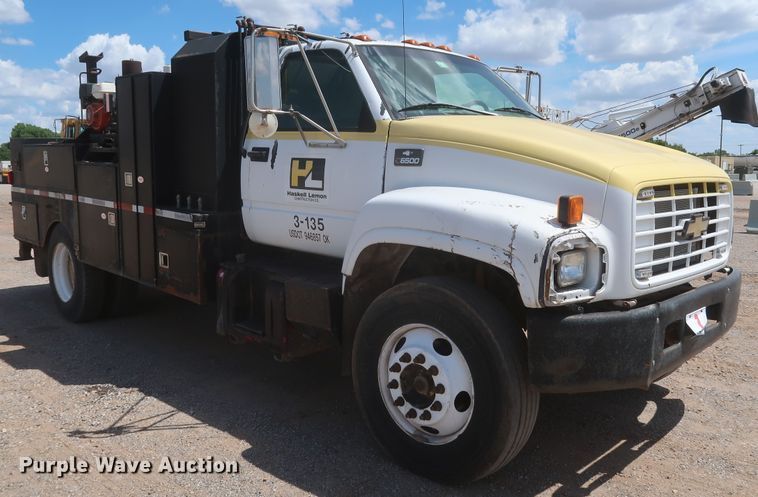 image for item JX9254 1998 Chevrolet C7500  utility / service truck