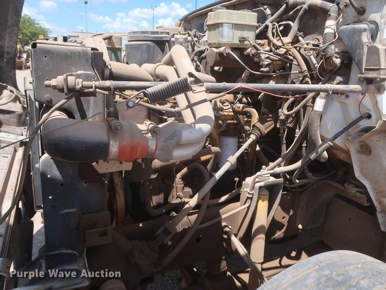 image for item JX9254 1998 Chevrolet C7500  utility / service truck