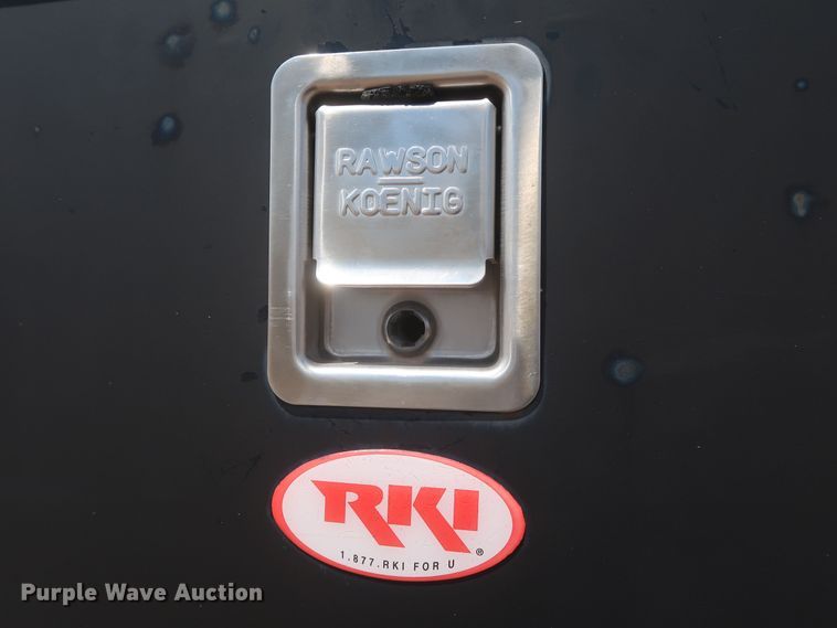 image for item JX9254 1998 Chevrolet C7500  utility / service truck