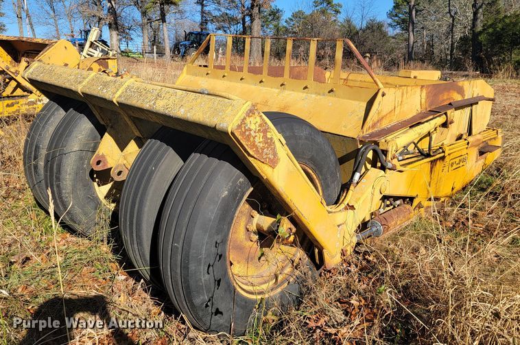 image for item KB9928 1983 Reynolds 10C  scraper