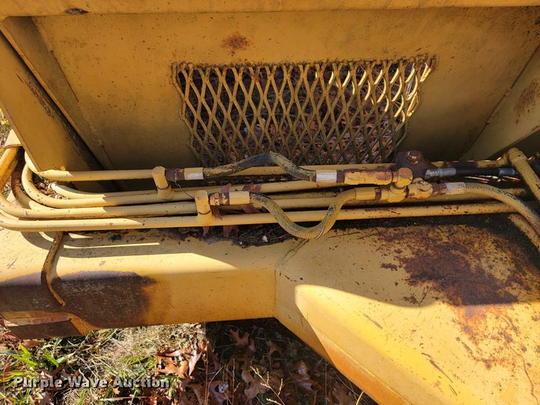 image for item KB9928 1983 Reynolds 10C  scraper