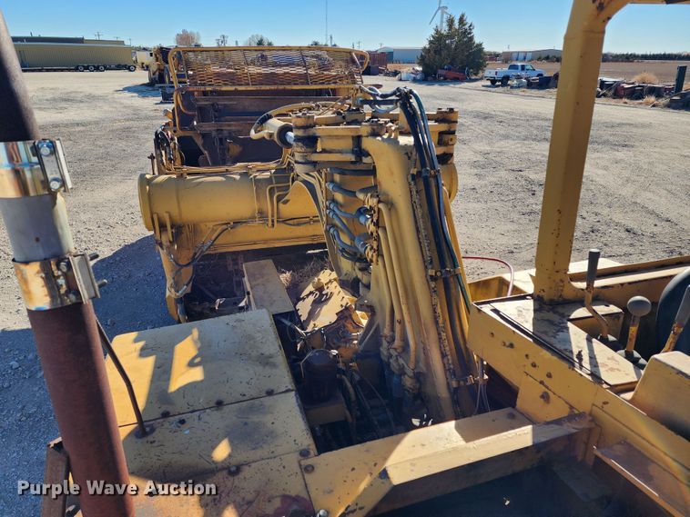 image for item KC9411 1985 Caterpillar 613C  elevating scraper