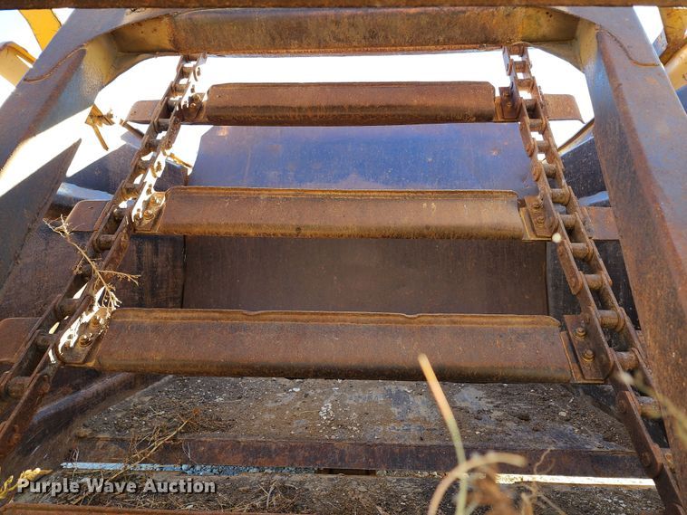 image for item KC9411 1985 Caterpillar 613C  elevating scraper