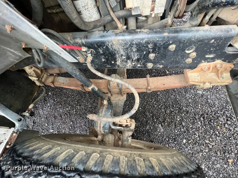 image for item KF9759 1997 Ford F800  digger derrick truck