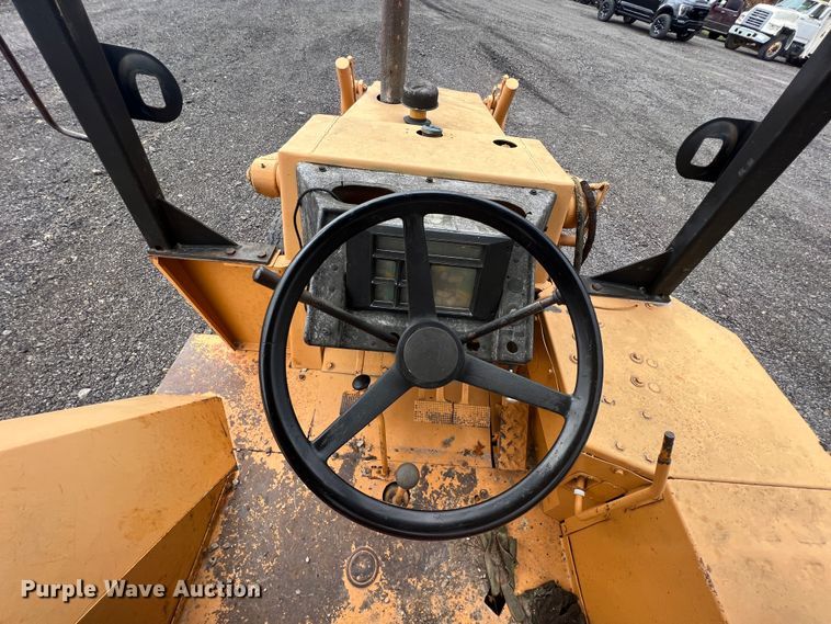 image for item KF9764 1980 Case 580C  backhoe