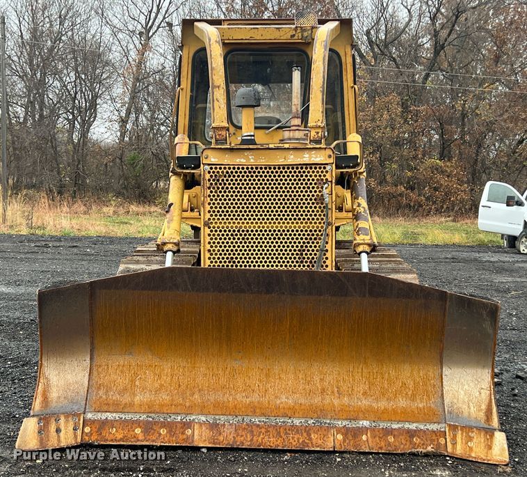 image for item KF9765 1991 Fiat-Allis 10C  dozer