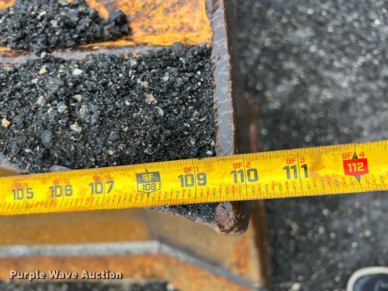 image for item KF9765 1991 Fiat-Allis 10C  dozer