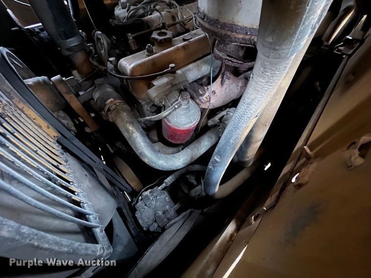 image for item KF9765 1991 Fiat-Allis 10C  dozer