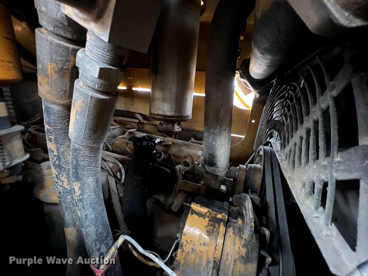 image for item KF9765 1991 Fiat-Allis 10C  dozer