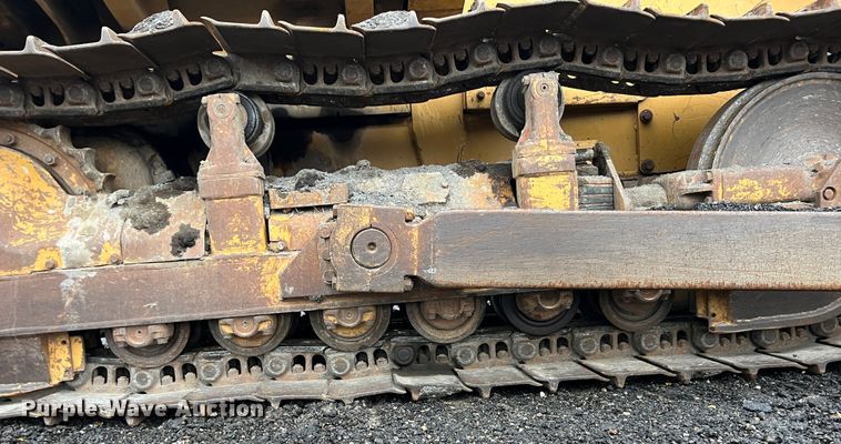 image for item KF9765 1991 Fiat-Allis 10C  dozer