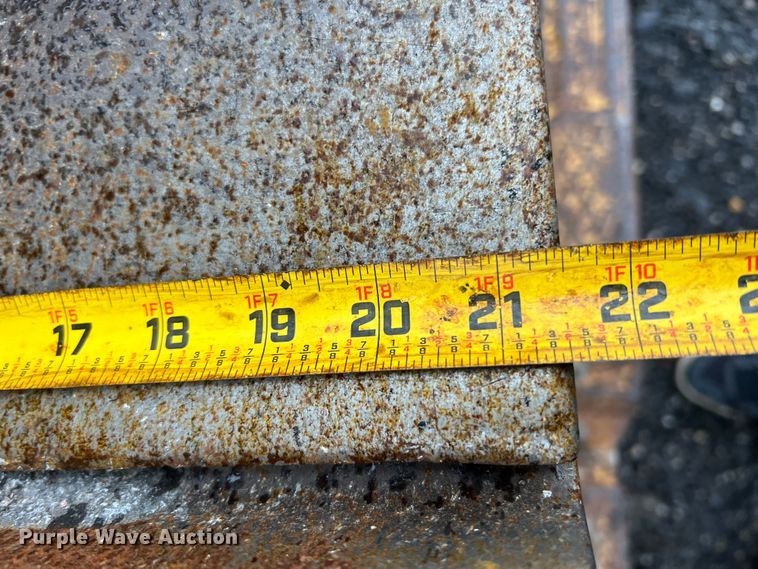 image for item KF9765 1991 Fiat-Allis 10C  dozer