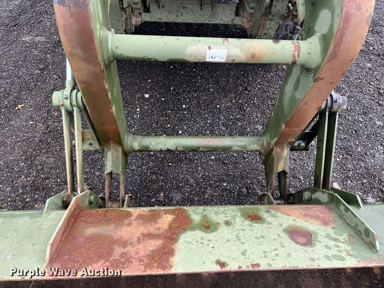image for item KF9767 1990 Freightliner FLU419  emplacement excavator