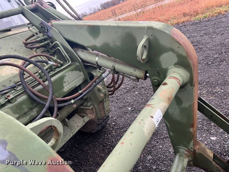 image for item KF9767 1990 Freightliner FLU419  emplacement excavator