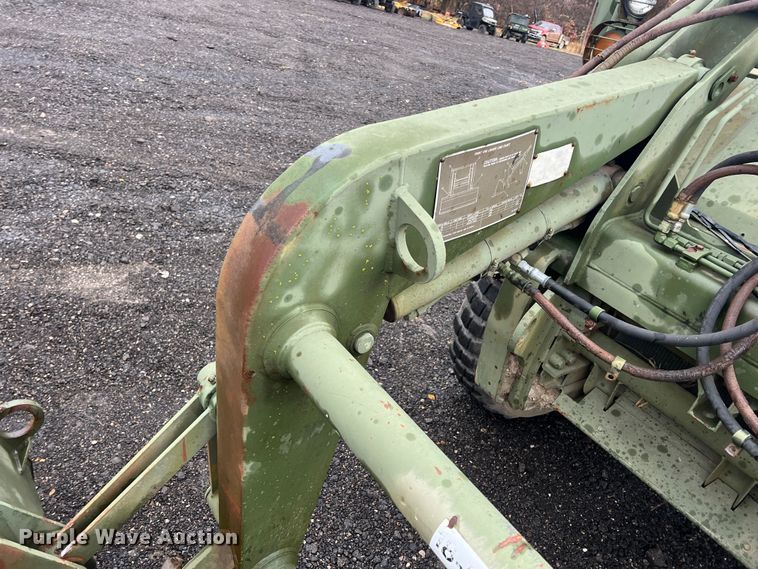 image for item KF9767 1990 Freightliner FLU419  emplacement excavator
