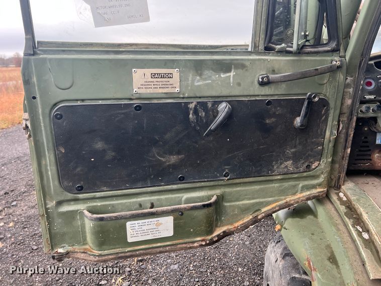 image for item KF9767 1990 Freightliner FLU419  emplacement excavator