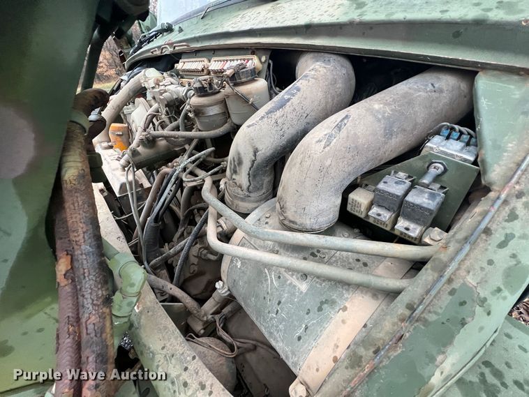 image for item KF9767 1990 Freightliner FLU419  emplacement excavator