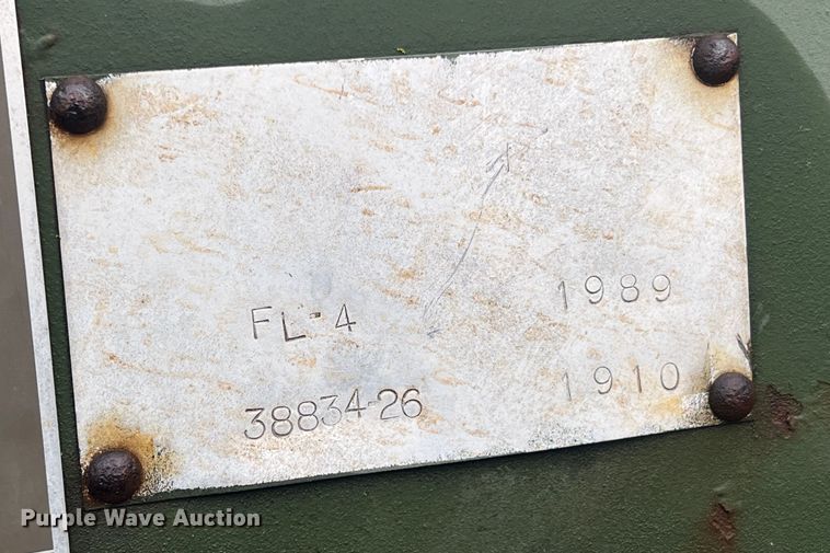 image for item KF9767 1990 Freightliner FLU419  emplacement excavator