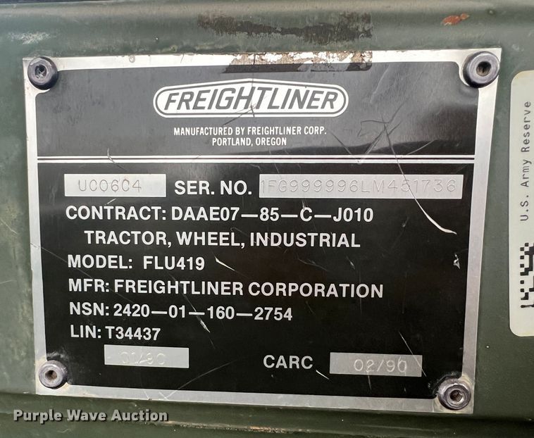 image for item KF9767 1990 Freightliner FLU419  emplacement excavator