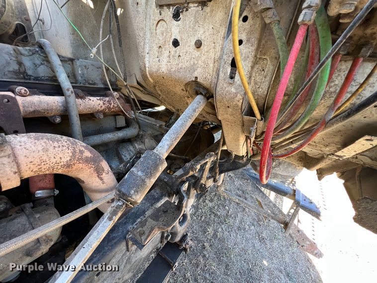 image for item KF9861 1987 Ford L8000  dump truck