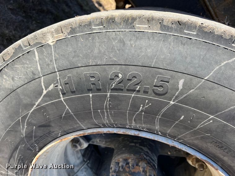 image for item KF9861 1987 Ford L8000  dump truck