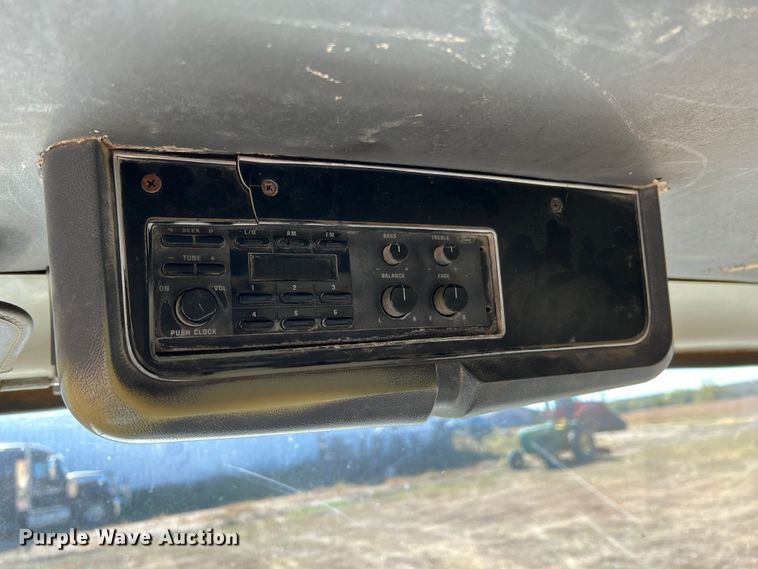 image for item KF9863 1992 Ford L8000  dump truck