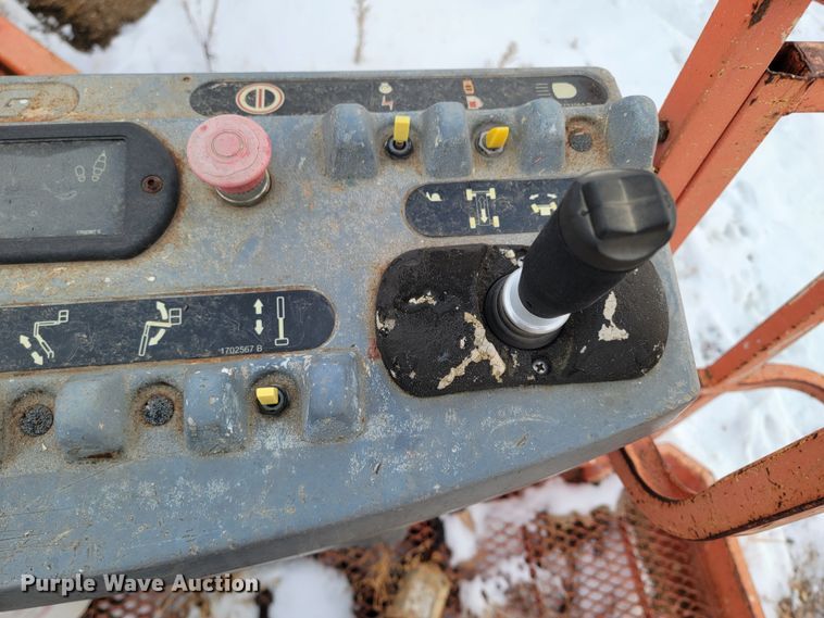 image for item KT9003 1997 JLG 600S  boom lift