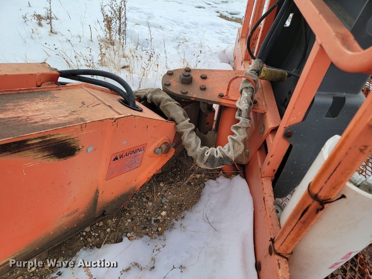 image for item KT9003 1997 JLG 600S  boom lift