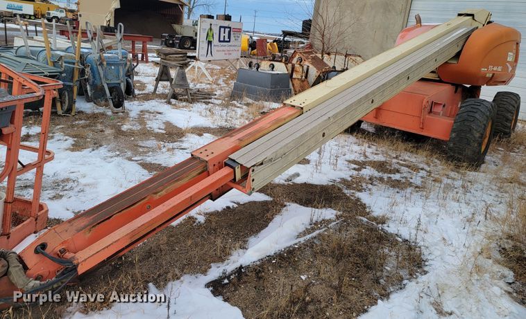 image for item KT9003 1997 JLG 600S  boom lift
