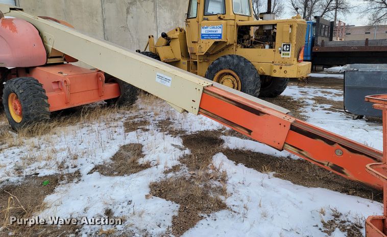 image for item KT9003 1997 JLG 600S  boom lift