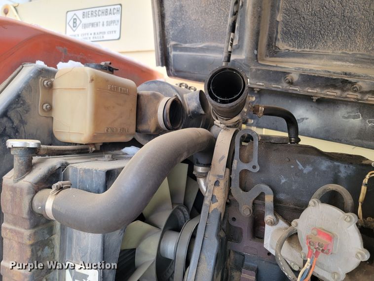 image for item KT9003 1997 JLG 600S  boom lift