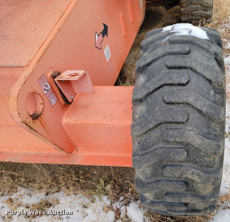 image for item KT9003 1997 JLG 600S  boom lift