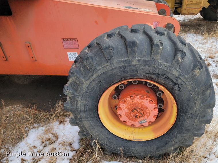 image for item KT9003 1997 JLG 600S  boom lift