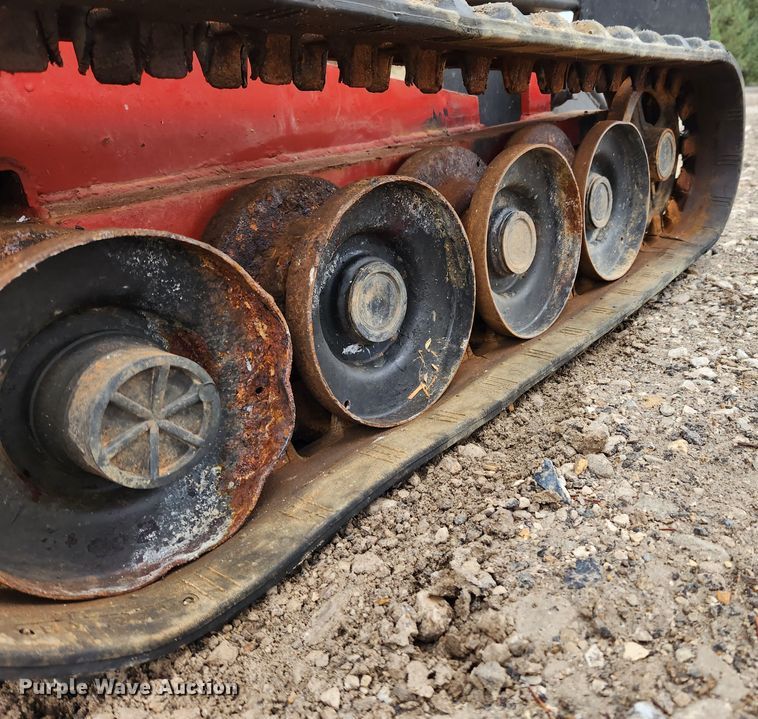 image for item KT9521 Agri-Scrape SP-04  tracked sod installer