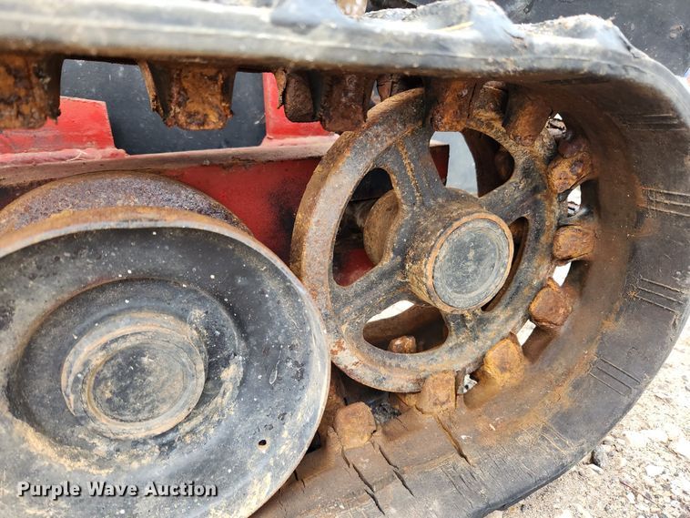 image for item KT9521 Agri-Scrape SP-04  tracked sod installer