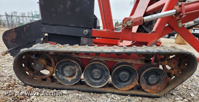 image for item KT9521 Agri-Scrape SP-04  tracked sod installer