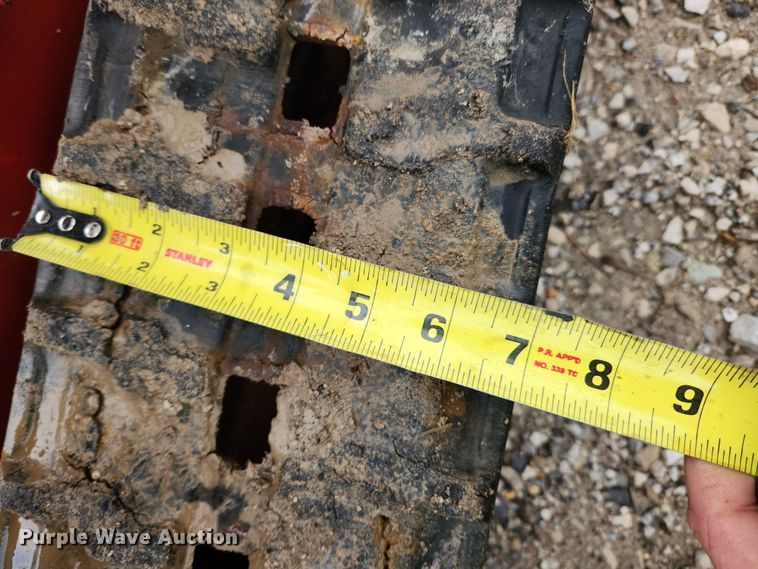 image for item KT9521 Agri-Scrape SP-04  tracked sod installer