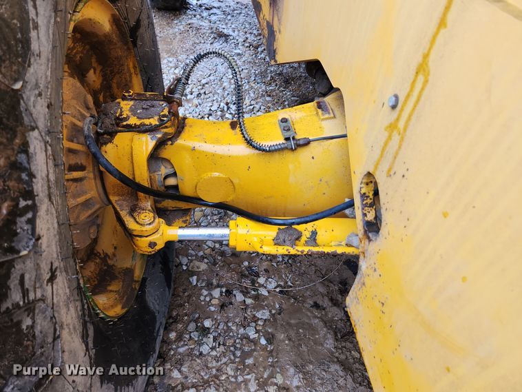 image for item KT9550 2006 JCB 506C HL  telehandler