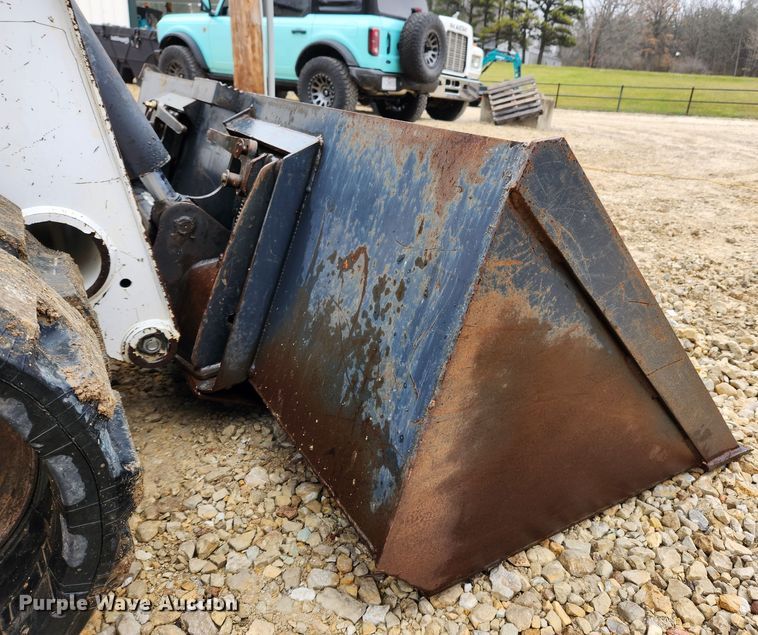 image for item KT9552 2018 Bobcat T740  tracked skid steer loader