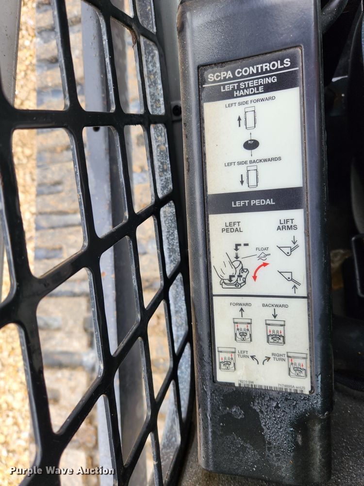 image for item KT9552 2018 Bobcat T740  tracked skid steer loader