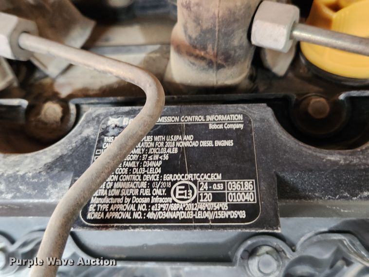 image for item KT9552 2018 Bobcat T740  tracked skid steer loader