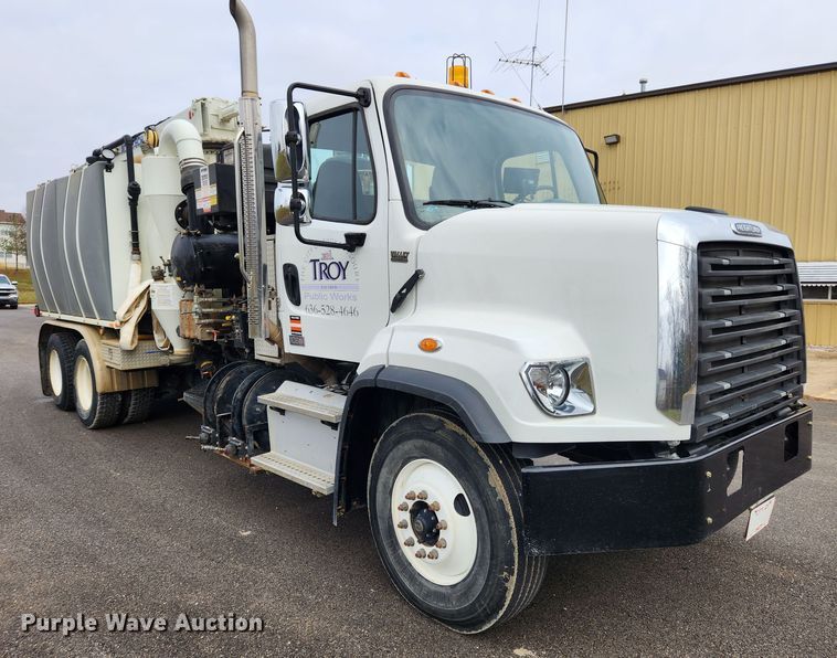 image for item KT9561 2016 Freightliner 108SD  sewer jetter truck