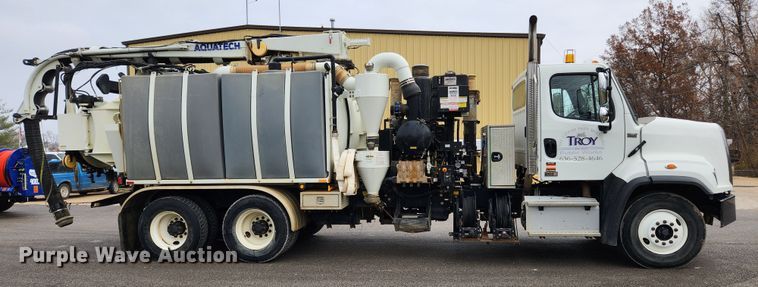 image for item KT9561 2016 Freightliner 108SD  sewer jetter truck