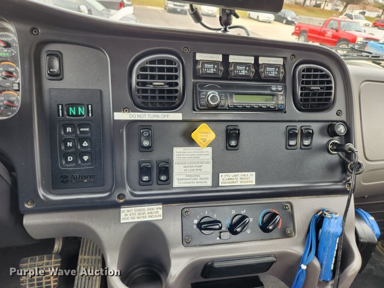 image for item KT9561 2016 Freightliner 108SD  sewer jetter truck