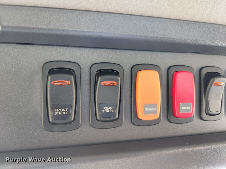 image for item KT9561 2016 Freightliner 108SD  sewer jetter truck