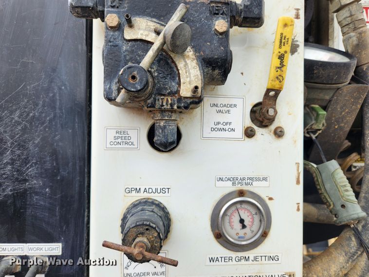 image for item KT9561 2016 Freightliner 108SD  sewer jetter truck