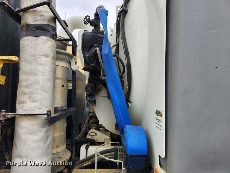 image for item KT9561 2016 Freightliner 108SD  sewer jetter truck